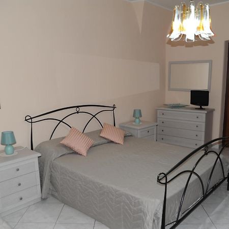 Casa Vacanze Il Nespolo Katanya Dış mekan fotoğraf