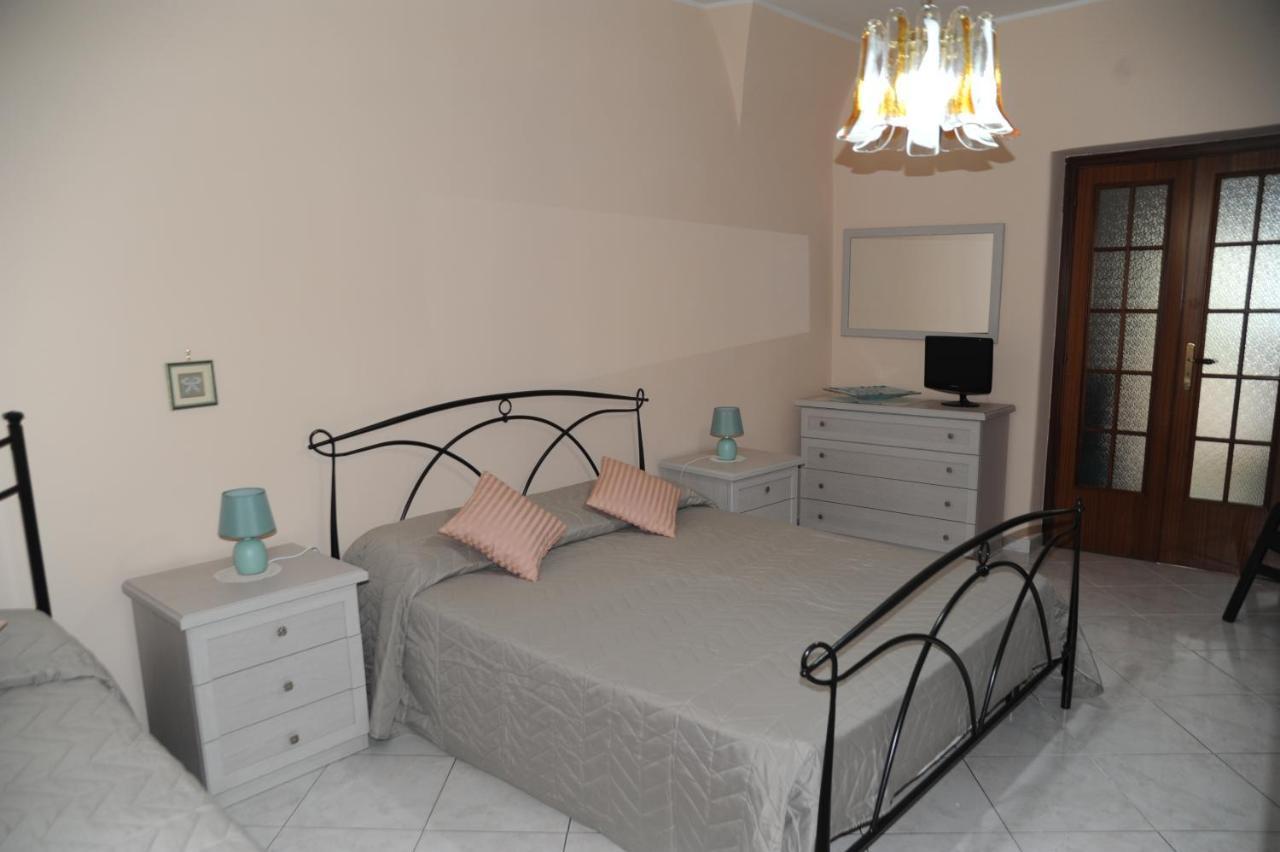Casa Vacanze Il Nespolo Katanya Dış mekan fotoğraf